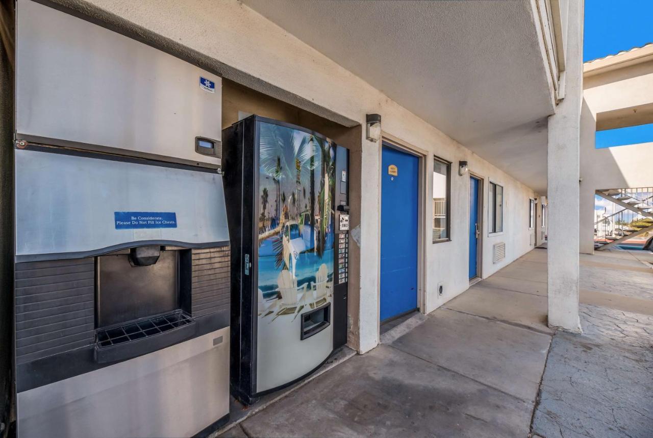 Motel 6-Westley, CA Exterior foto